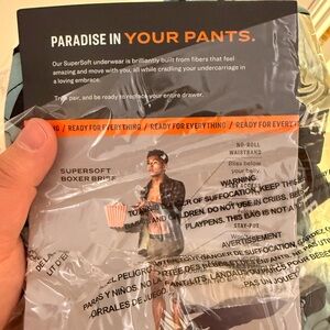 NWT XL (pack of 4) Pair Of Thieves: SuperSoft Boxer Briefs